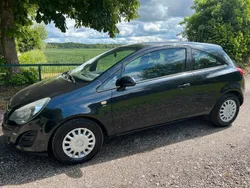 Schwarz Gebraucht 2014 Opel Corsa Energy Limousine | 4.900 € (Fairer Preis)
