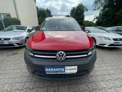 Rot Gebraucht 2016 VW Caddy Van / Kleinbus | 10.490 € (Superpreis)