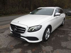 Weiß Gebraucht 2019 Mercedes E220 Kombi | 12.999 € (Etwas zu teuer)