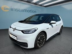 Weiß Gebraucht 2021 VW ID.3 Pro Kleinwagen | 20.449 € (Guter Preis)