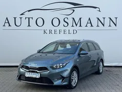 Grau Gebraucht 2024 Kia Ceed | 24.950 € (Guter Preis)
