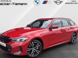 Rot Gebraucht 2024 BMW 330e M Sport Kombi | 42.891 € (Guter Preis)