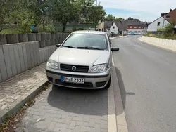 Silber Gebraucht 2006 Fiat Punto Kleinwagen | 950 € (Guter Preis)