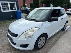 Weiß Gebraucht 2011 Suzuki Swift Kleinwagen | 2.550 € (Superpreis)