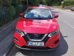 Rot Gebraucht 2018 Nissan Qashqai N-Connecta SUV | 11.990 € (Fairer Preis)