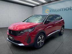 Rot Gebraucht 2022 Peugeot 5008 SUV | 33.799 € (Fairer Preis)