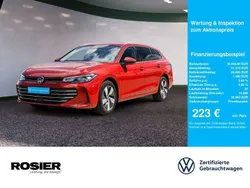 Rot / chilirot (metallic) Gebraucht 2024 VW Passat Business Kombi | 30.440 € (Fairer Preis)