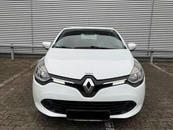 Weiß Gebraucht 2014 Renault Clio IV Dynamique Kleinwagen | 5.195 € (Fairer Preis)