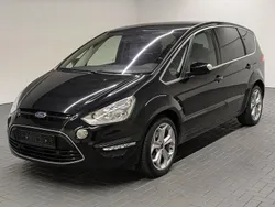 Schwarz (pantherschwarz met.) Gebraucht 2012 Ford S-MAX Titanium Van / Kleinbus | 9.980 € (Fairer Preis)