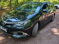 Schwarz Gebraucht 2018 Toyota Auris Touring Sports Kombi | 15.500 € (Fairer Preis)