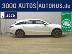 Polarweiß Gebraucht 2022 Mercedes CLA250e Limousine | 24.780 € (Superpreis)