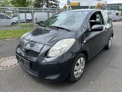 Schwarz Gebraucht 2009 Toyota Yaris Cool | 1.990 € (Etwas zu teuer)
