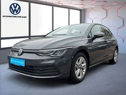 Grau Gebraucht 2024 VW Golf VIII Life Limousine | 25.450 € (Etwas zu teuer)