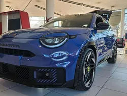 Violett Neu 2025 Abarth 600e Scorpionissima SUV | 42.990 € (Guter Preis)