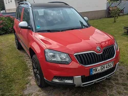 Rot Gebraucht 2014 Skoda Yeti Ambition SUV | 10.700 € (Guter Preis)