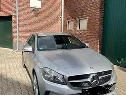 Silber Gebraucht 2016 Mercedes A180 Urban Limousine | 13.500 € (Fairer Preis)