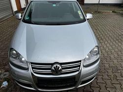 Silber Gebraucht 2007 VW Golf V Sportline Kombi | 2.450 € (Guter Preis)