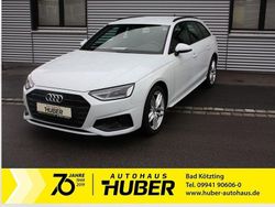 Weiß Gebraucht 2020 Audi A4 Advanced Kombi | 33.332 €