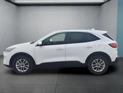 Weiß Gebraucht 2023 Ford Kuga SUV | 24.249 € (Superpreis)