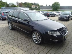 Schwarz Gebraucht 2010 VW Passat Highline Kombi | 10.490 €