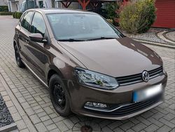 Braun Gebraucht 2016 VW Polo Comfortline Kleinwagen | 12.499 € (Etwas zu teuer)