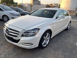 Weiß Gebraucht 2014 Mercedes CLS350 Limousine | 12.999 € (Guter Preis)