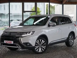 Weiss Gebraucht 2019 Mitsubishi Outlander SUV | 22.990 € (Teuer)