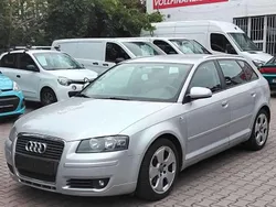 Silber Gebraucht 2008 Audi A3 Sportback Ambition Kleinwagen | 3.650 € (Fairer Preis)