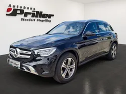 Ung. schwarz unilack Gebraucht 2022 Mercedes GLC220 AMG line SUV | 38.900 € (Guter Preis)