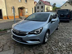 Silber Gebraucht 2017 Opel Astra Innovation Limousine | 11.500 € (Etwas zu teuer)