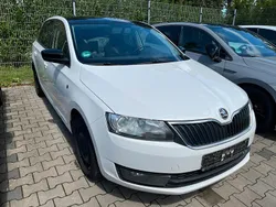 Weiß Gebraucht 2014 Skoda Rapid Kombi | 4.890 € (Fairer Preis)