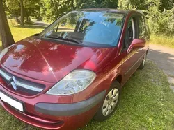 Rot Gebraucht 2006 Citroën C8 Van / Kleinbus | 2.699 € (Fairer Preis)
