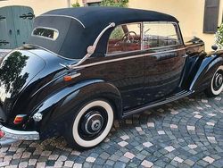 Schwarz Gebraucht 1953 Mercedes B220 Van / Kleinbus | 120.000 €