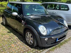 Schwarz Gebraucht 2006 Mini Cooper Seven Kleinwagen | 5.900 € (Fairer Preis)
