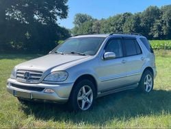 Silber Gebraucht 2003 Mercedes ML270 SUV | 4.900 € (Fairer Preis)