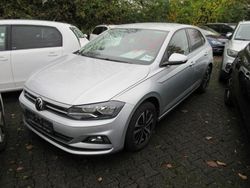 Silber Gebraucht 2021 VW Polo United Limousine | 16.988 € (Fairer Preis)