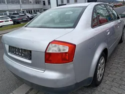 Silber Gebraucht 2001 Audi A4 Limousine | 999 € (Superpreis)