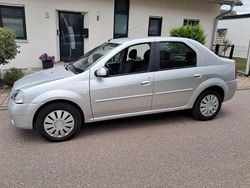 Silber Gebraucht 2008 Dacia Logan Limousine | 3.700 € (Fairer Preis)