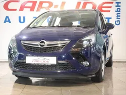 Blau Gebraucht 2014 Opel Zafira Tourer Selection Van / Kleinbus | 8.999 € (Guter Preis)