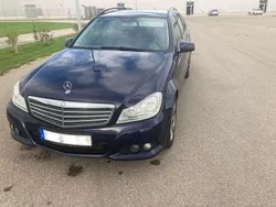 Blau Gebraucht 2014 Mercedes C220 Avantgarde Edition Kombi | 4.800 €