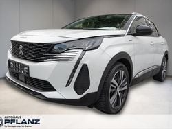 Weiss Gebraucht 2021 Peugeot 3008 Allure SUV | 21.985 € (Fairer Preis)