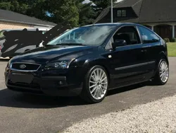 Schwarz Gebraucht 2005 Ford Focus Coupé | 950 € (Guter Preis)