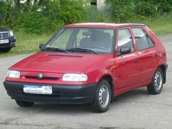 Rot Gebraucht 1995 Skoda Felicia Limousine | 2.470 €