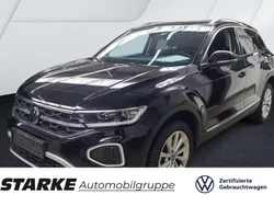 Deep black perleffekt Gebraucht 2024 VW T-Roc Style SUV | 28.930 € (Guter Preis)