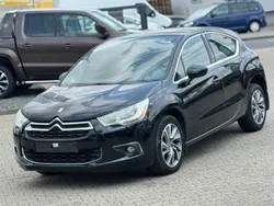 Schwarz Gebraucht 2011 Citroën DS4 So Chic Kleinwagen | 4.990 € (Etwas zu teuer)