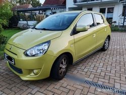 Gelb Gebraucht 2014 Mitsubishi Space Star Kleinwagen | 7.300 € (Fairer Preis)