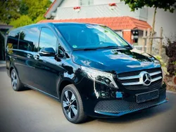 Schwarz Gebraucht 2019 Mercedes V250 Edition Van / Kleinbus | 41.450 € (Guter Preis)