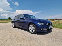 Blau Gebraucht 2016 BMW 330e iPerformance Limousine | 19.000 € (Fairer Preis)