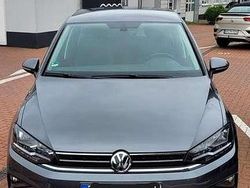 Grau Gebraucht 2018 VW Golf VII Join Kombi | 15.700 € (Fairer Preis)