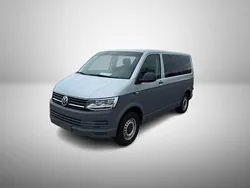 Silber Gebraucht 2017 VW T6 Van | 19.749 € (Guter Preis)